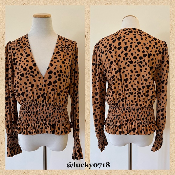 Blue Life NWOT Cora Top in Tan Animal Sz S - Picture 2 of 8